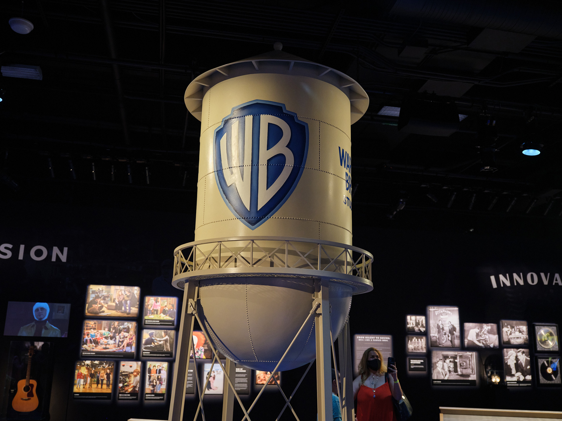 a-local-tour-through-entertainment-history-1-warner-bros-wb-water-tower