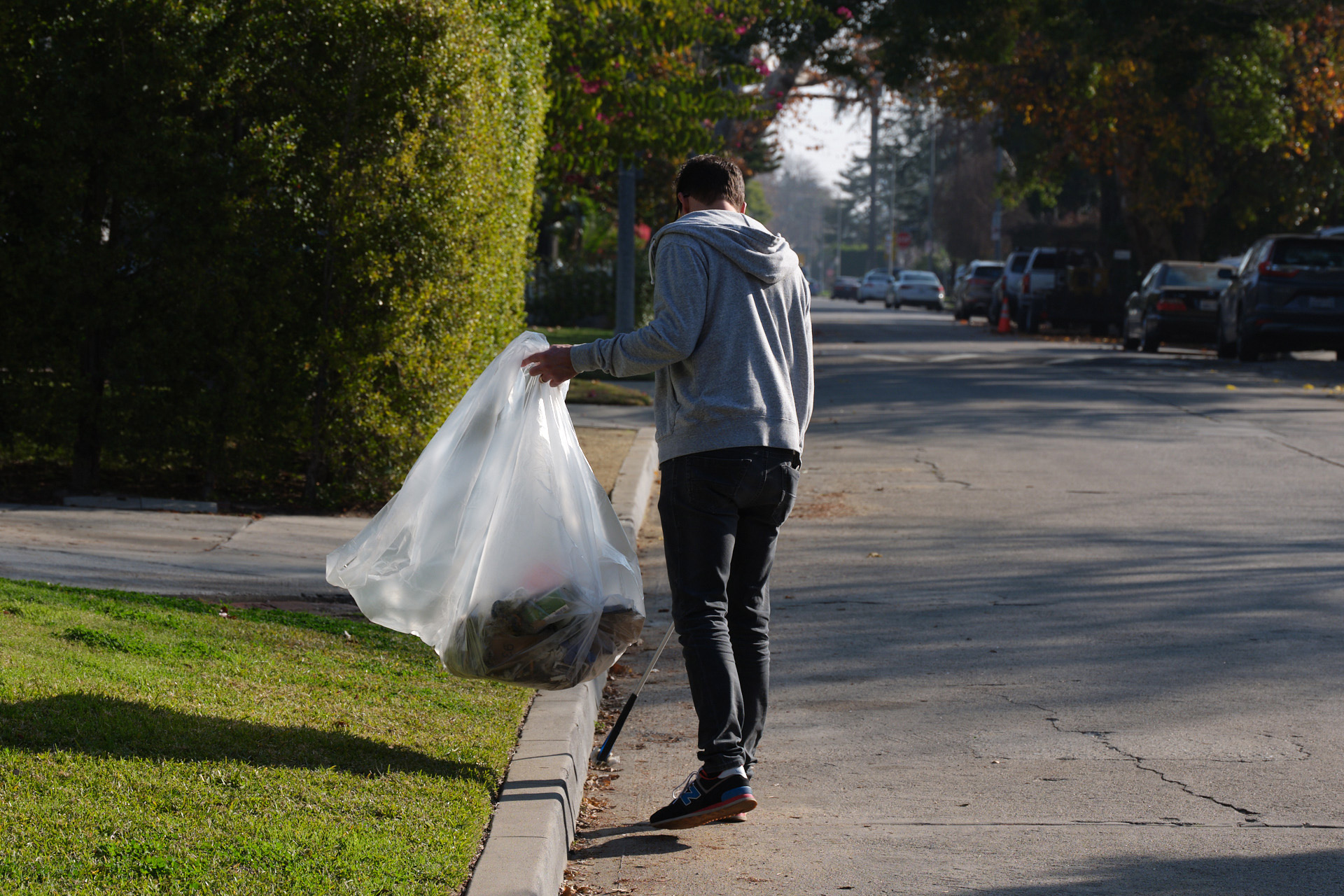 west-toluca-lake-community-cleanup-5