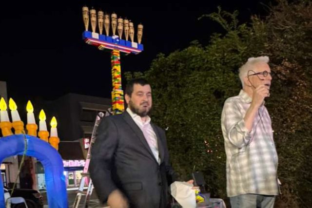 A Night of Light and Unity