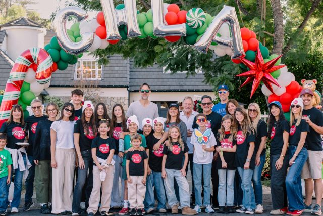 Kling Street Kids Celebrate the Holidays With Heart